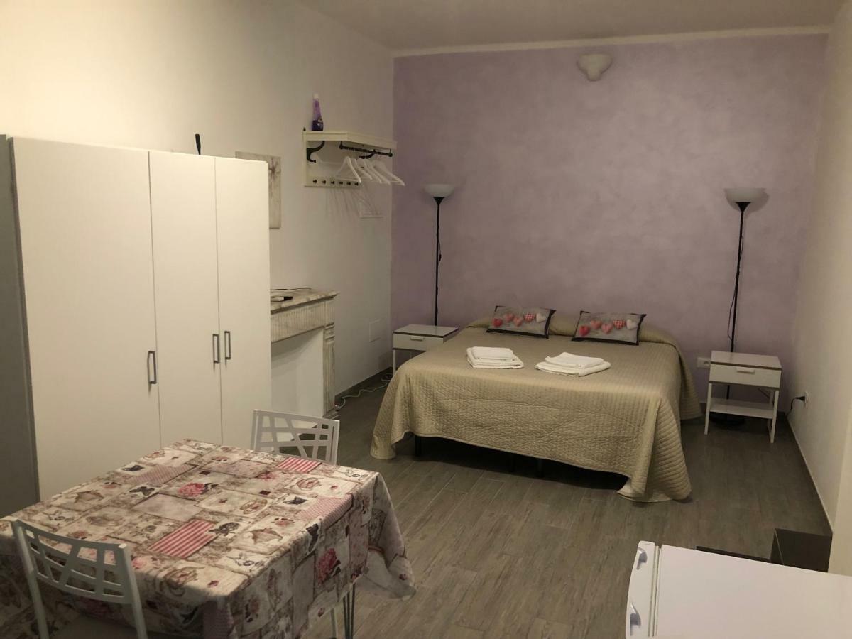 Cavour Guest House Ventimiglia Bagian luar foto